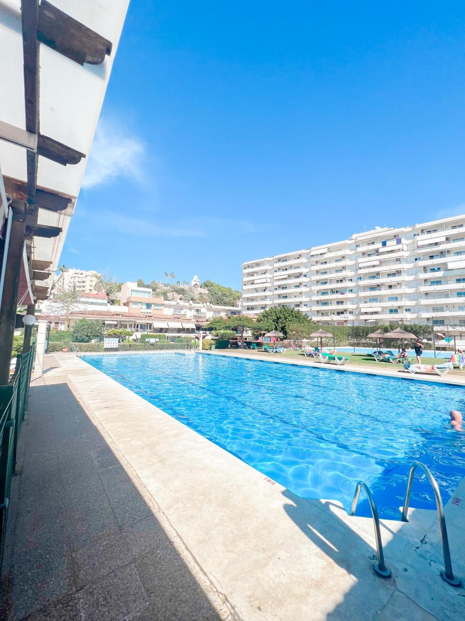 Apartament Cozy & Sunny Carihuela Park Torremolinos Zewnętrze zdjęcie
