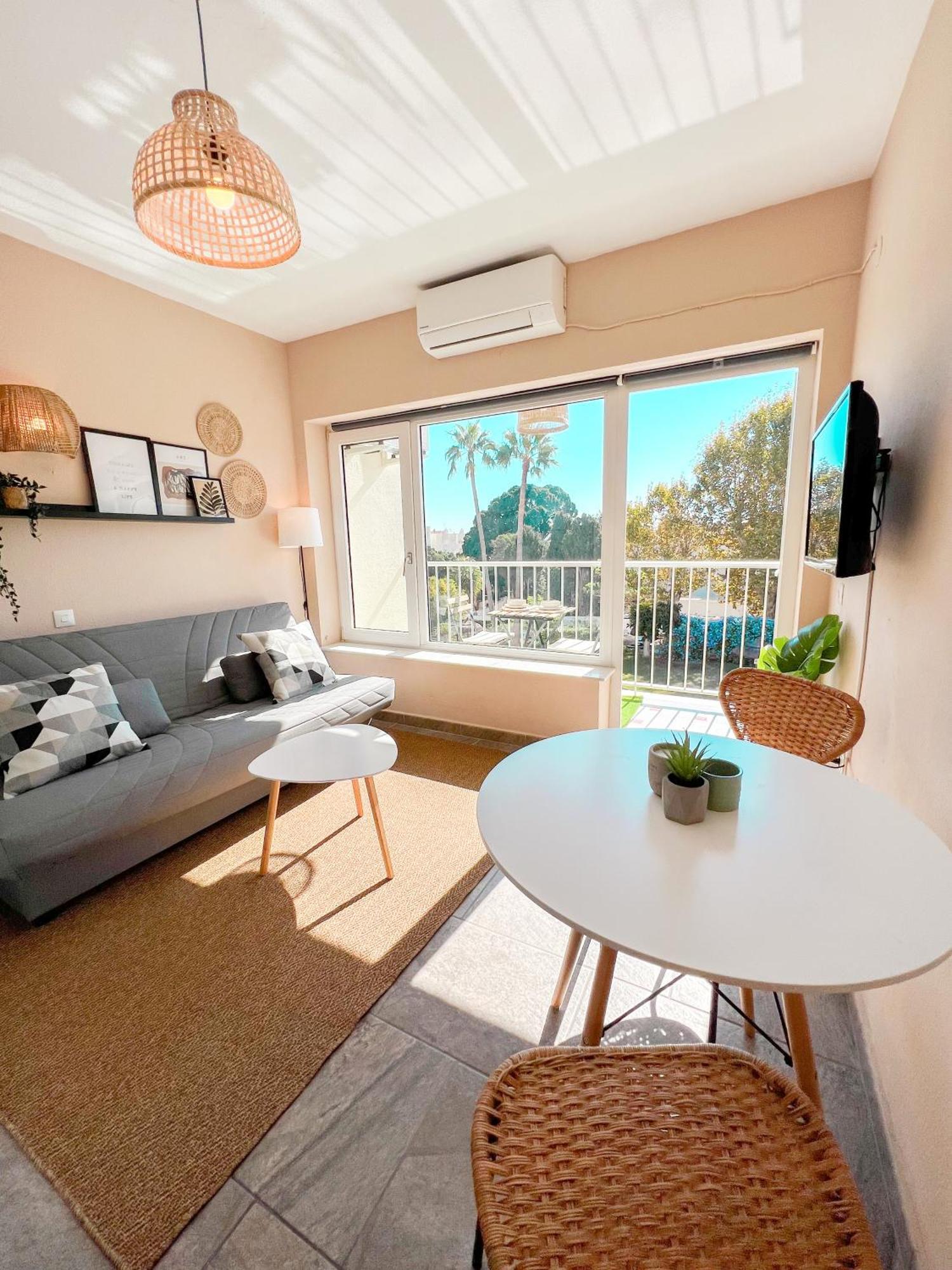 Apartament Cozy & Sunny Carihuela Park Torremolinos Zewnętrze zdjęcie